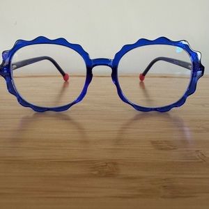 Reading Glasses +1.75 in Blue with Scalloped Edges
